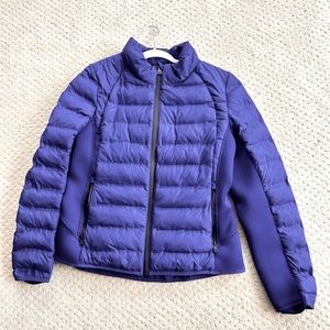 Bernardo NWOT Women’s Blue Puffer Large